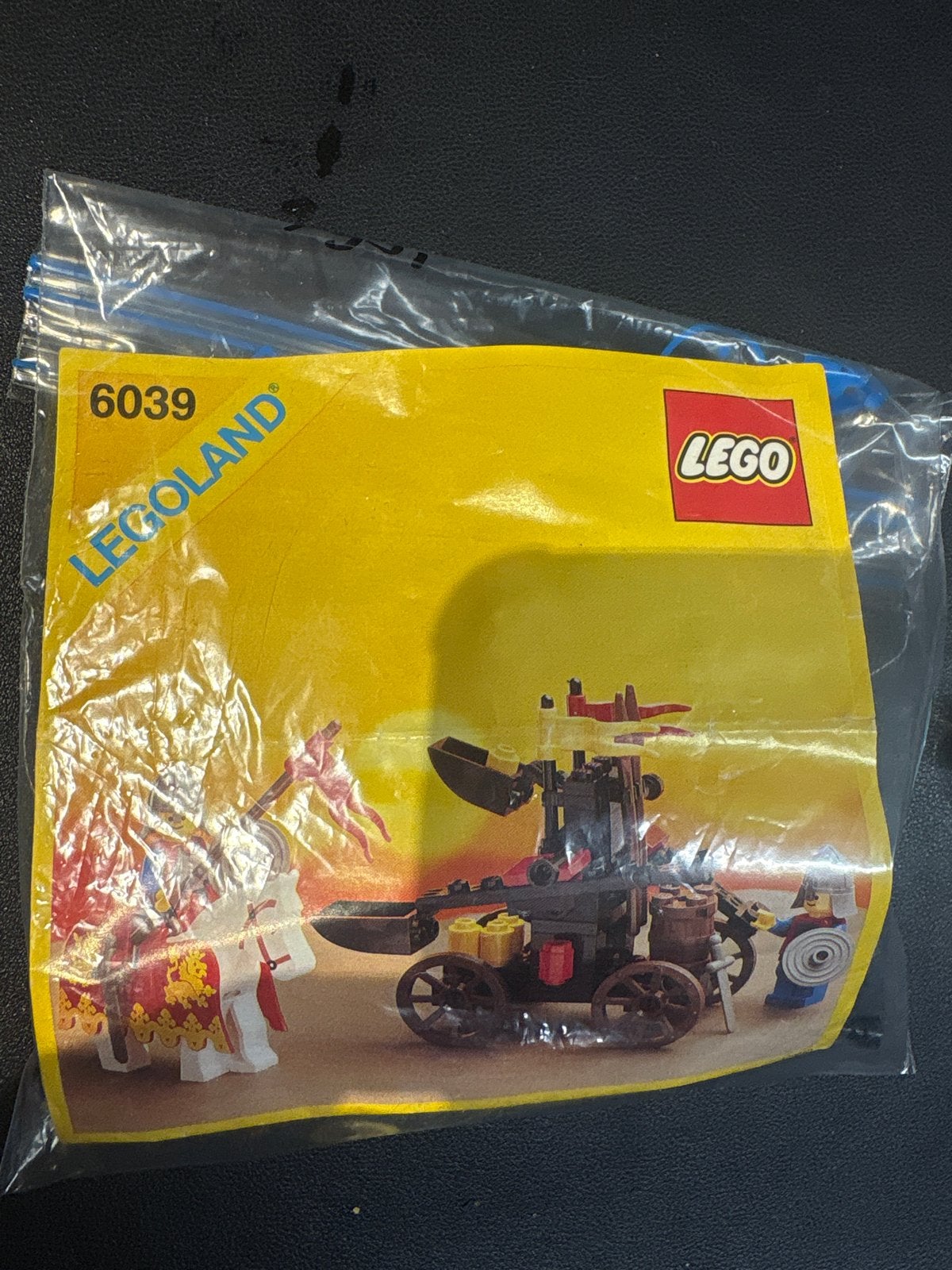 Lego Legoland 6039 Kasteel Katapult met Paard en Ridder, Inclusief minifiguren, Gebruikt, Lego, Ophalen of Verzenden