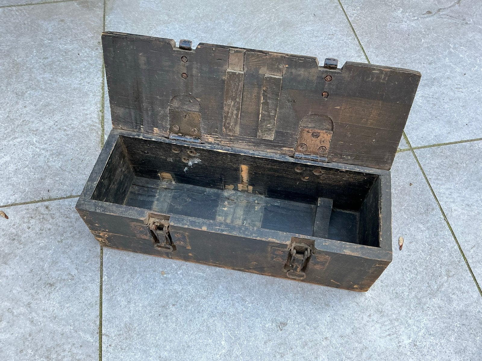 Oud munitiekistje 44,5x15,5x15cm - Ruilen voor zakmes, Verzamelen, Militaria | Algemeen, Ophalen, Landmacht, Nederland