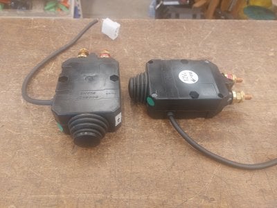Accu schakelaar 12V 250W Soderep Ecans