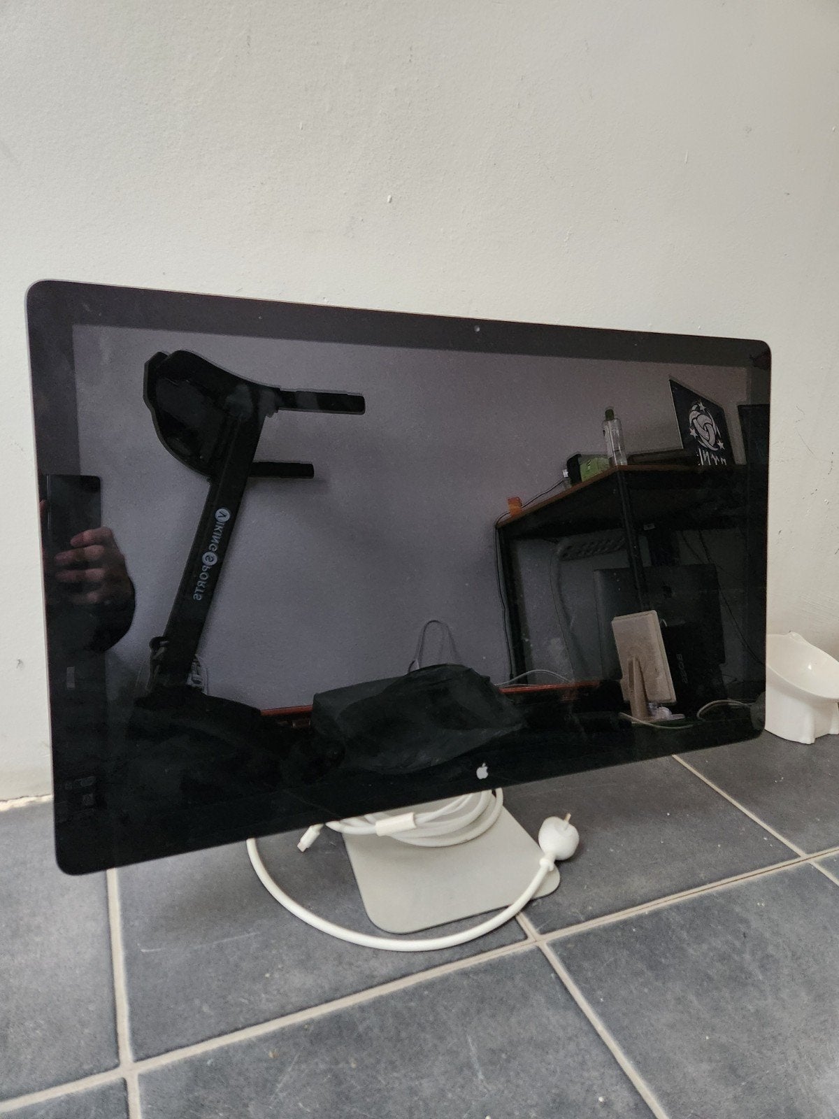 Apple monitor thunderbolt 27 inch 2x, 27 inch, Ophalen of Verzenden, Gebruikt