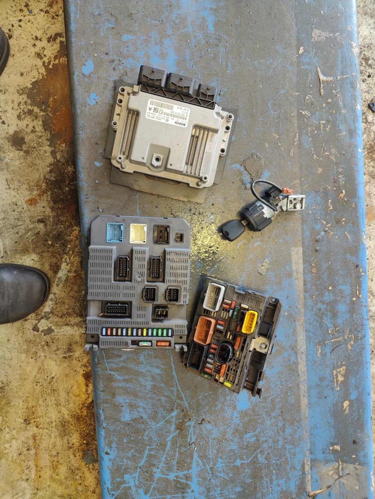 ECU set Peugeot 207 308 1.4 VTi met sleutels, Ophalen of Verzenden