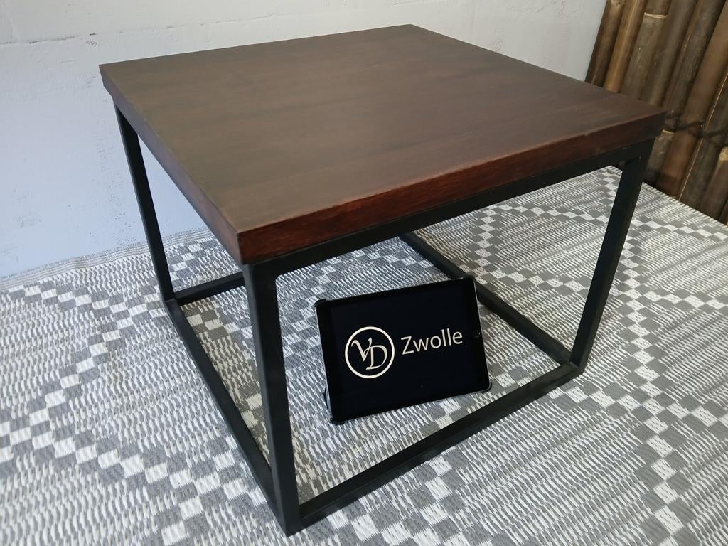 Salontafel 50x50 NIEUW eiken notenkleur walnoten industrieel, 50 tot 100 cm, Vierkant, Nieuw, Industrieel