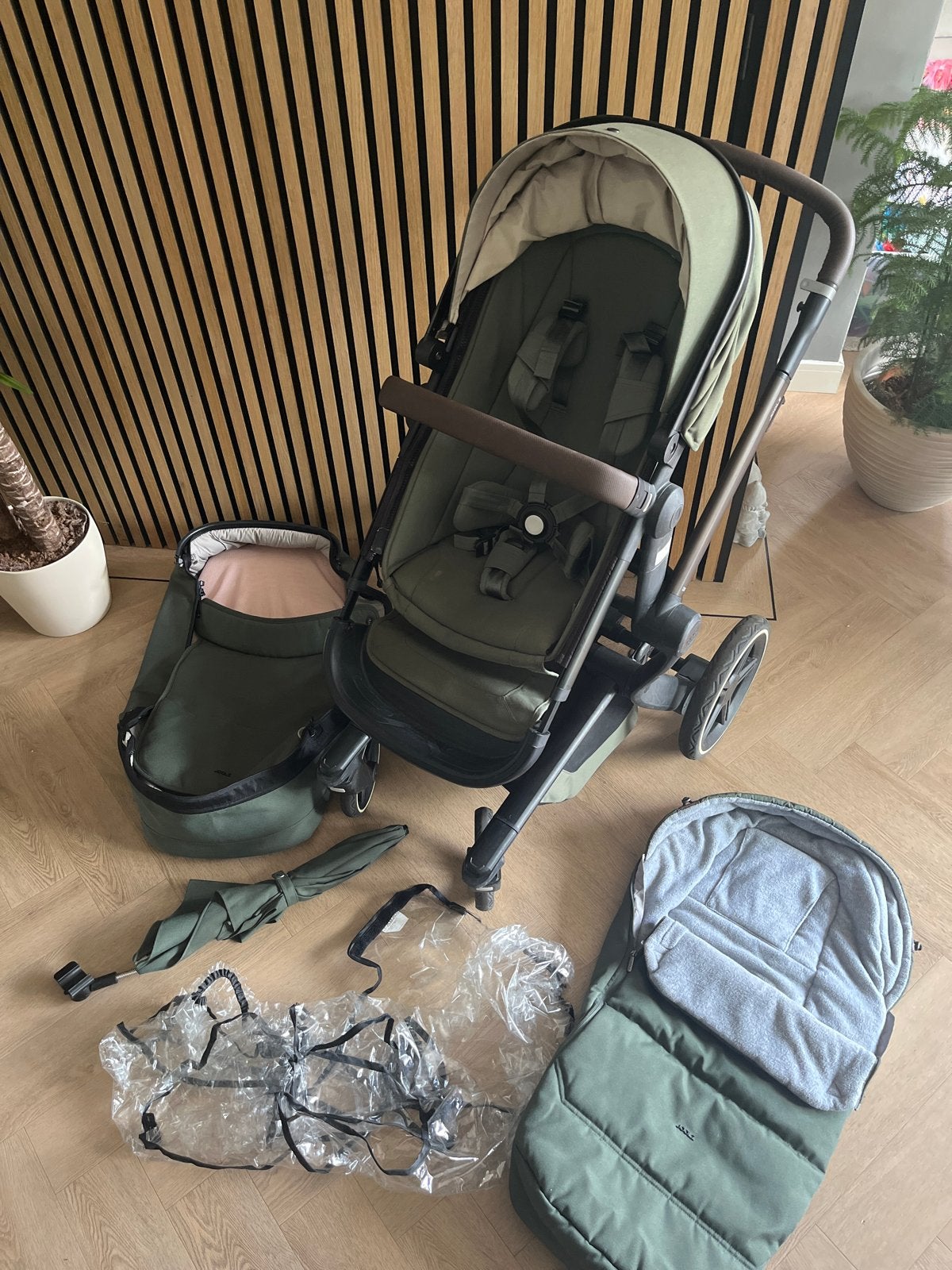 Joolz Day Marvellous Green Kinderwagen met accessoires, Kinderen en Baby's, Kinderwagens en Combinaties, Ophalen, Gebruikt, Kinderwagen