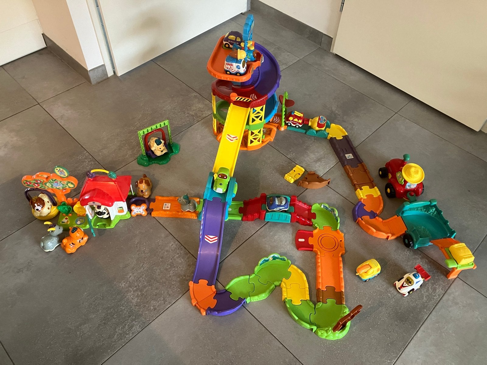 VTech Toet Toet Auto's en Zoef Zoef Dieren Speelset, Ophalen, Gebruikt, Jongen of Meisje