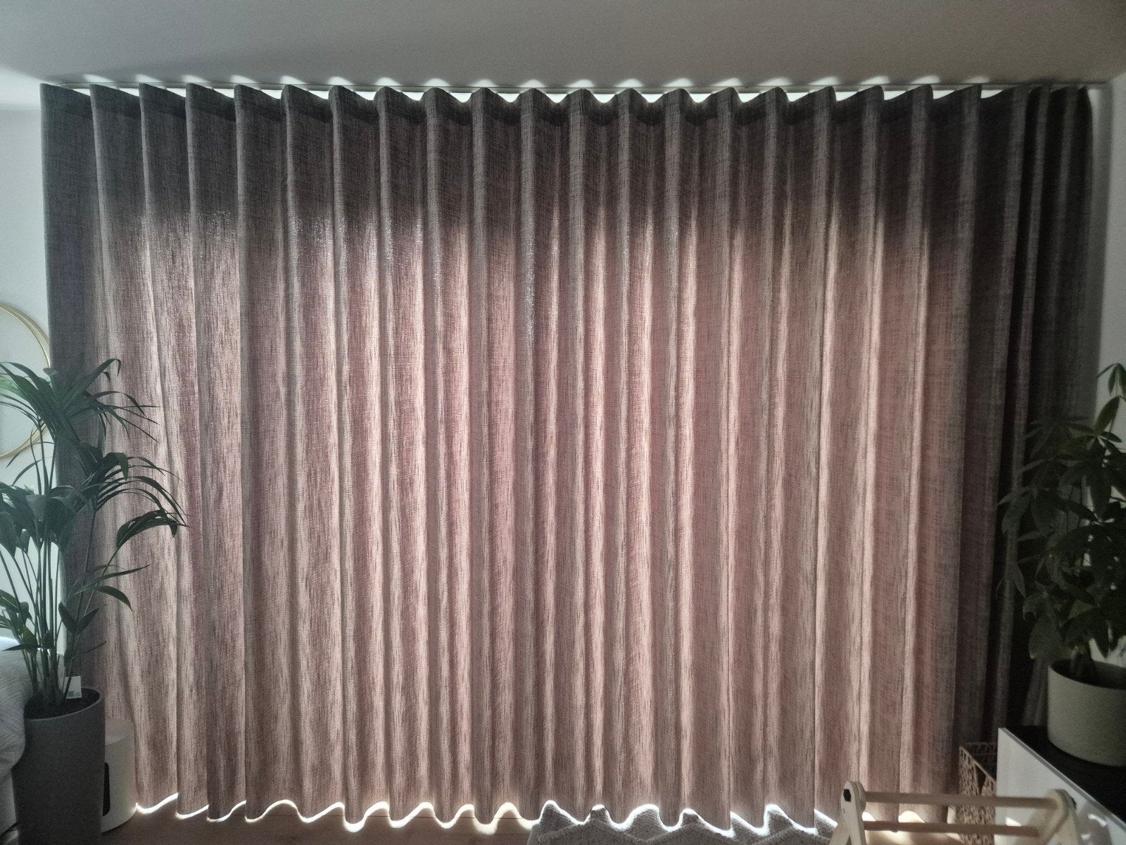 Mooie taupe gordijnen, Ophalen of Verzenden, Zo goed als nieuw, 200 cm of meer, 200 cm of meer