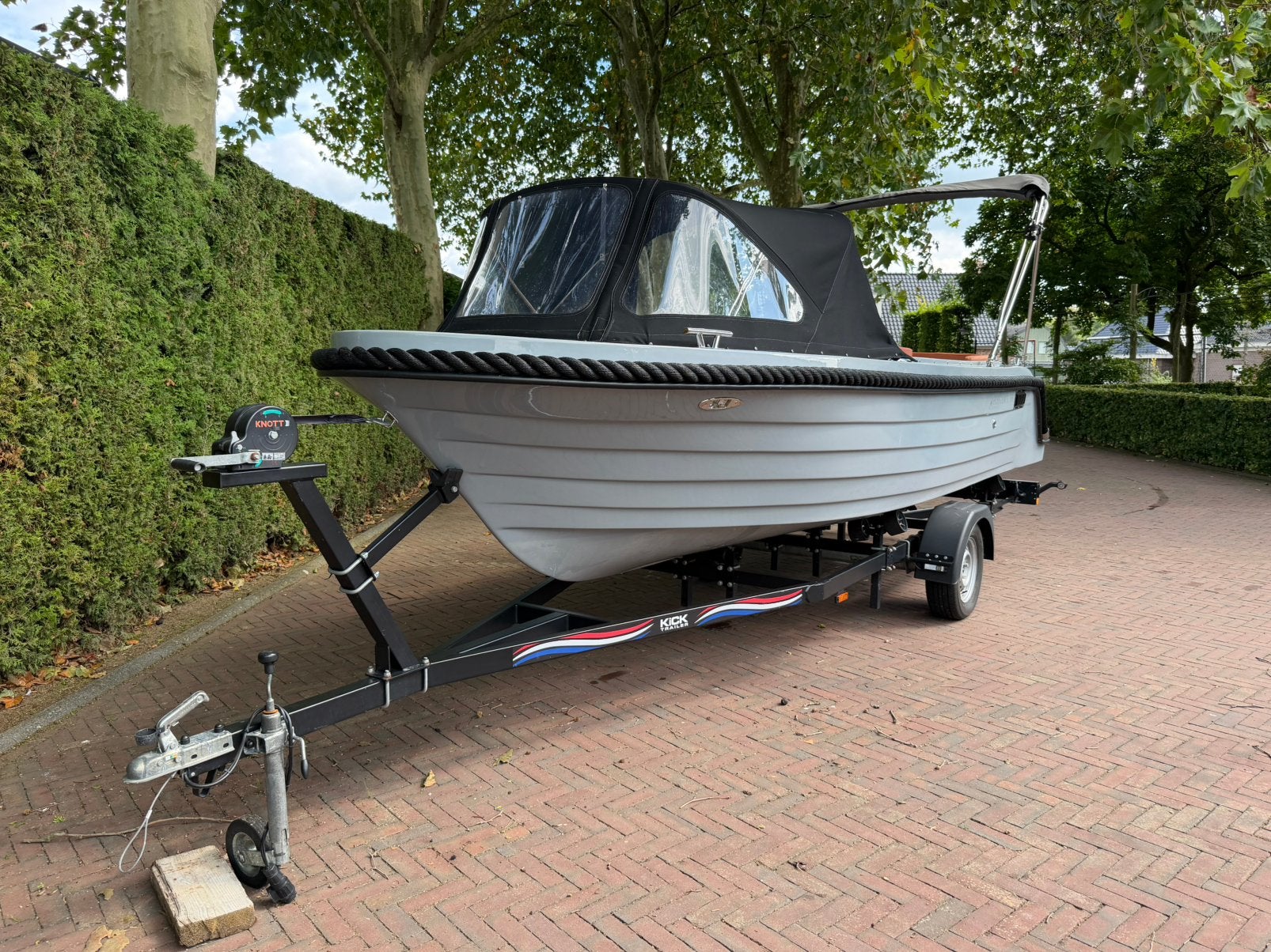 ELEGANCE 555 Tender bomvol!! Complete set, Watersport en Boten, Tender, Ophalen of Verzenden, Biminitop, Zo goed als nieuw