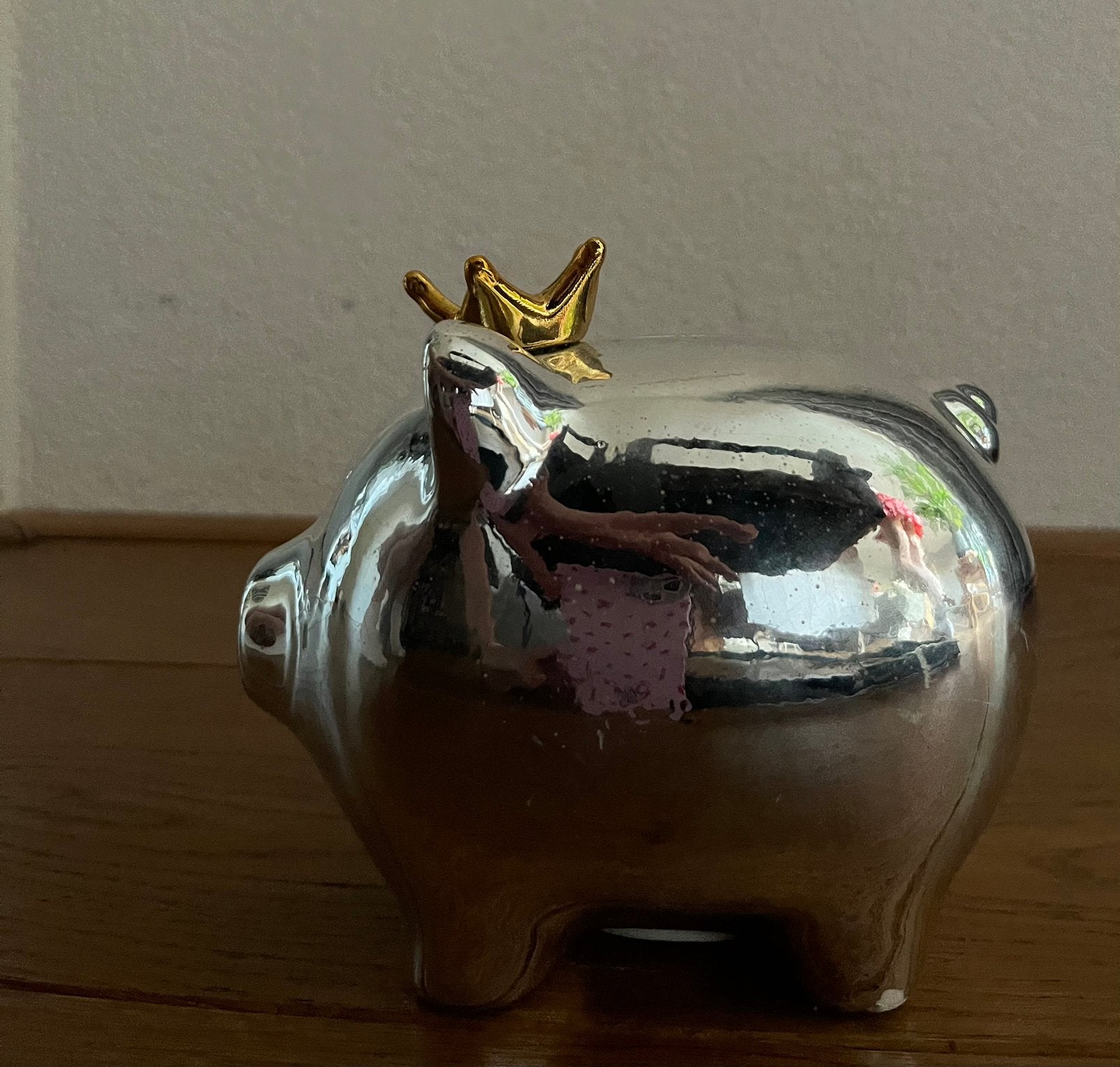 Spaarvarken zilver met goude kroon, Verzamelen, Spaarpotten, Ophalen, Gebruikt, Metaal of Blik, Overige thema's