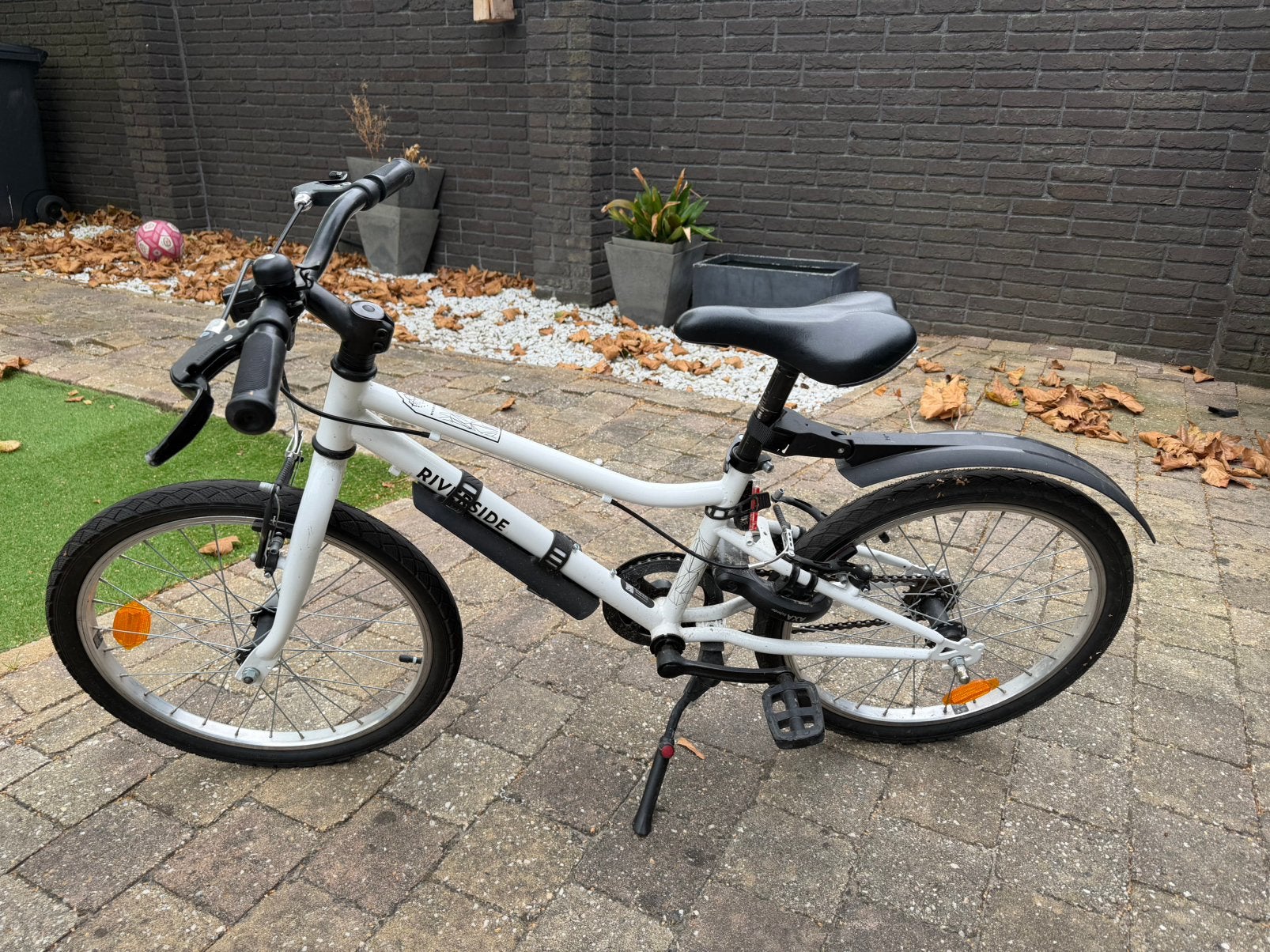 Kinder Fiests, Ophalen, Zo goed als nieuw
