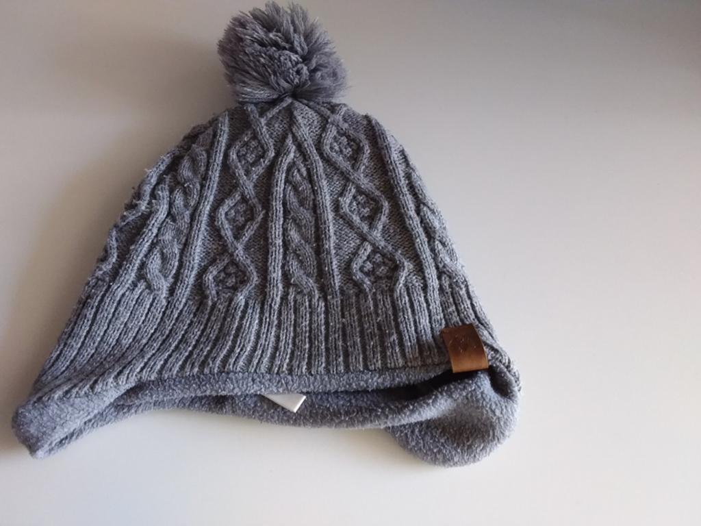 Grijze muts maat 110-128, Kinderen en Baby's, Babykleding | Mutsen, Sjaals en Wanten, Maat 62, Jongetje of Meisje, Ophalen of Verzenden