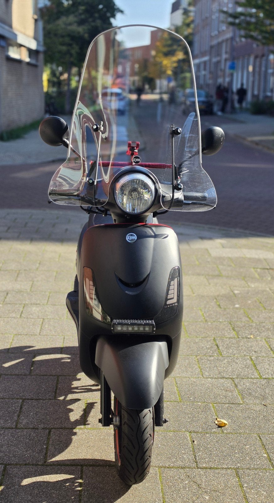 Sym Fiddle 2 E5 met rode accenten, Ophalen, SYM Fiddle II, Zo goed als nieuw, Benzine