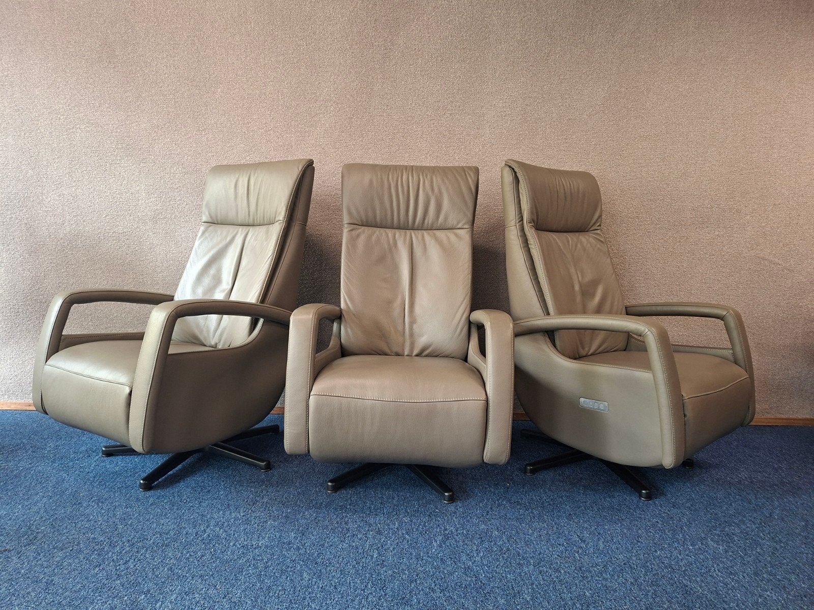 Set Elektrische relax fauteuils De Toekomst als nieuw, Huis en Inrichting, Fauteuils, Ophalen of Verzenden, Zo goed als nieuw
