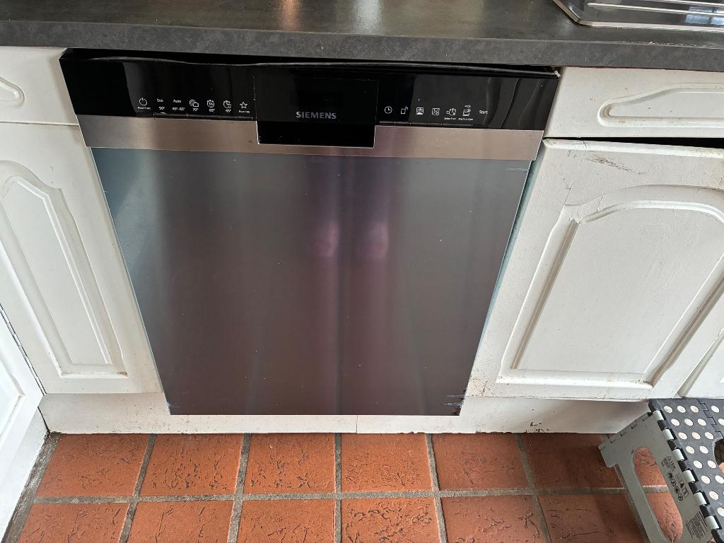 Dishwasher, Ophalen, Minder dan 85 cm, Tussenbouw, Zo goed als nieuw