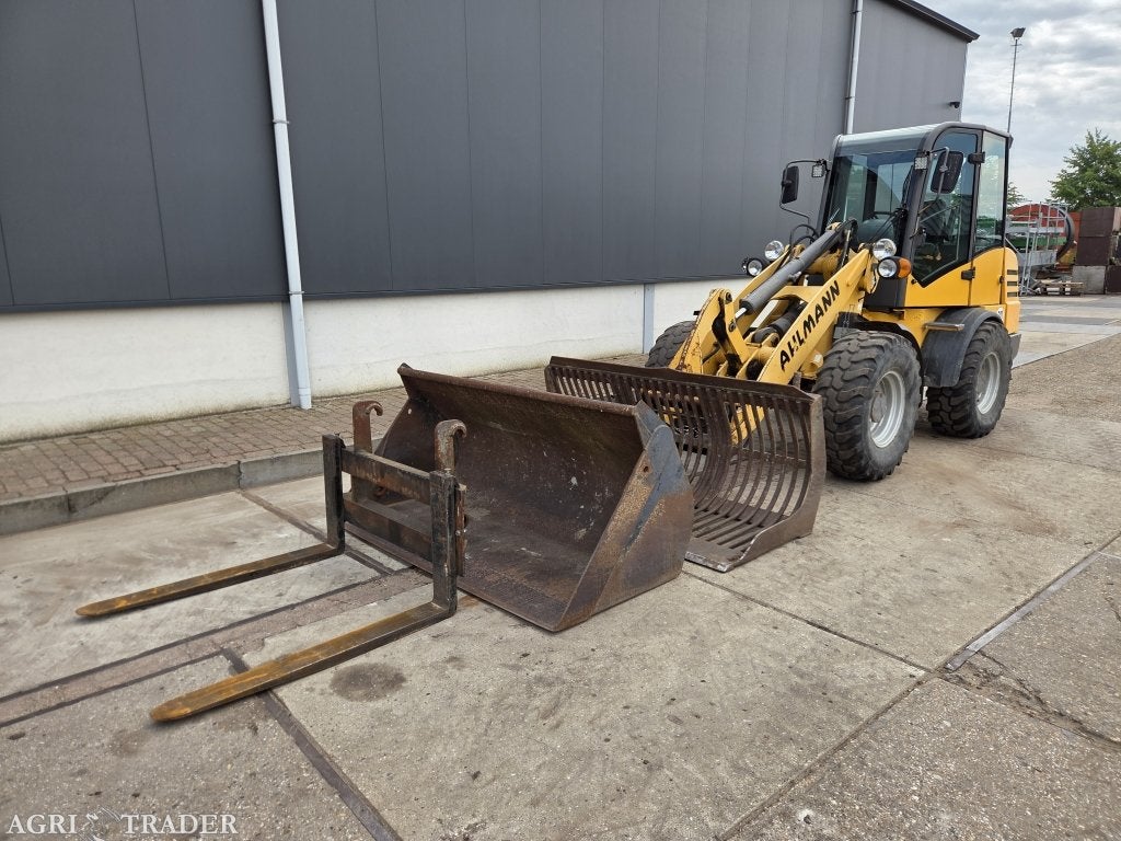 Ahlmann AL100 shovel, -, Niet opgegeven, Ophalen of Verzenden, Niet opgegeven