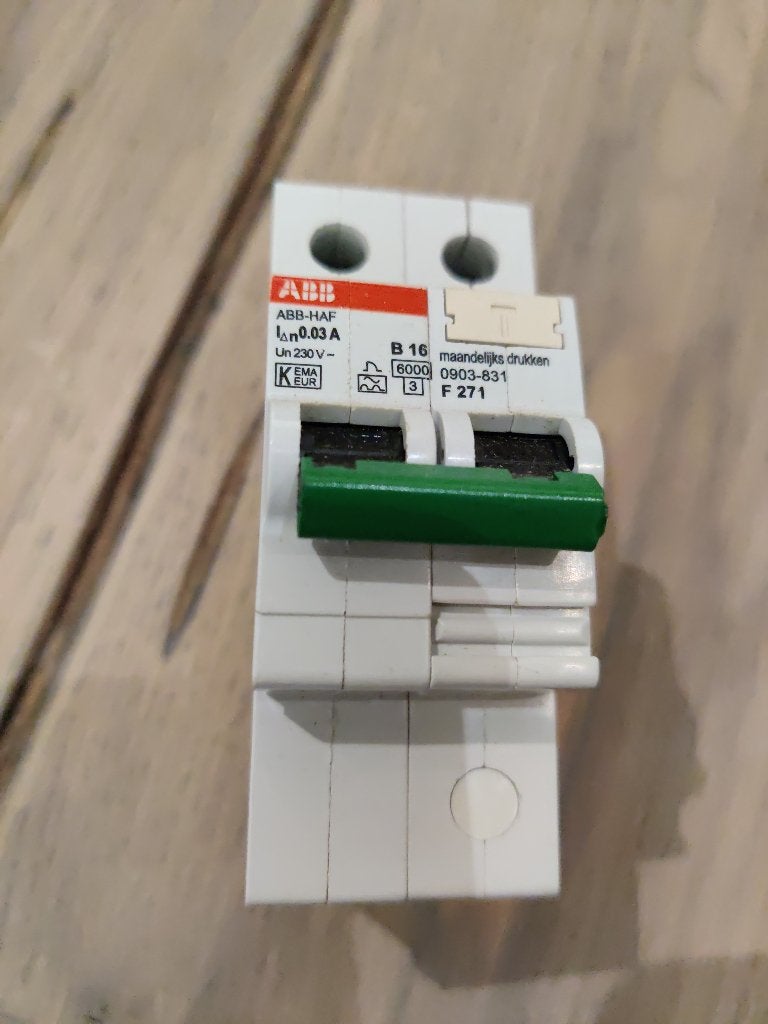 ABB HAF Busboard Aardlekautomaat B16 30mA F 271 090-831, Ophalen of Verzenden, Nieuw