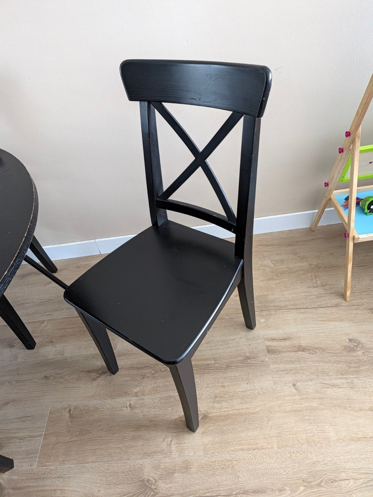 eettafel en stoelen 120 cm, Ophalen, Vier
