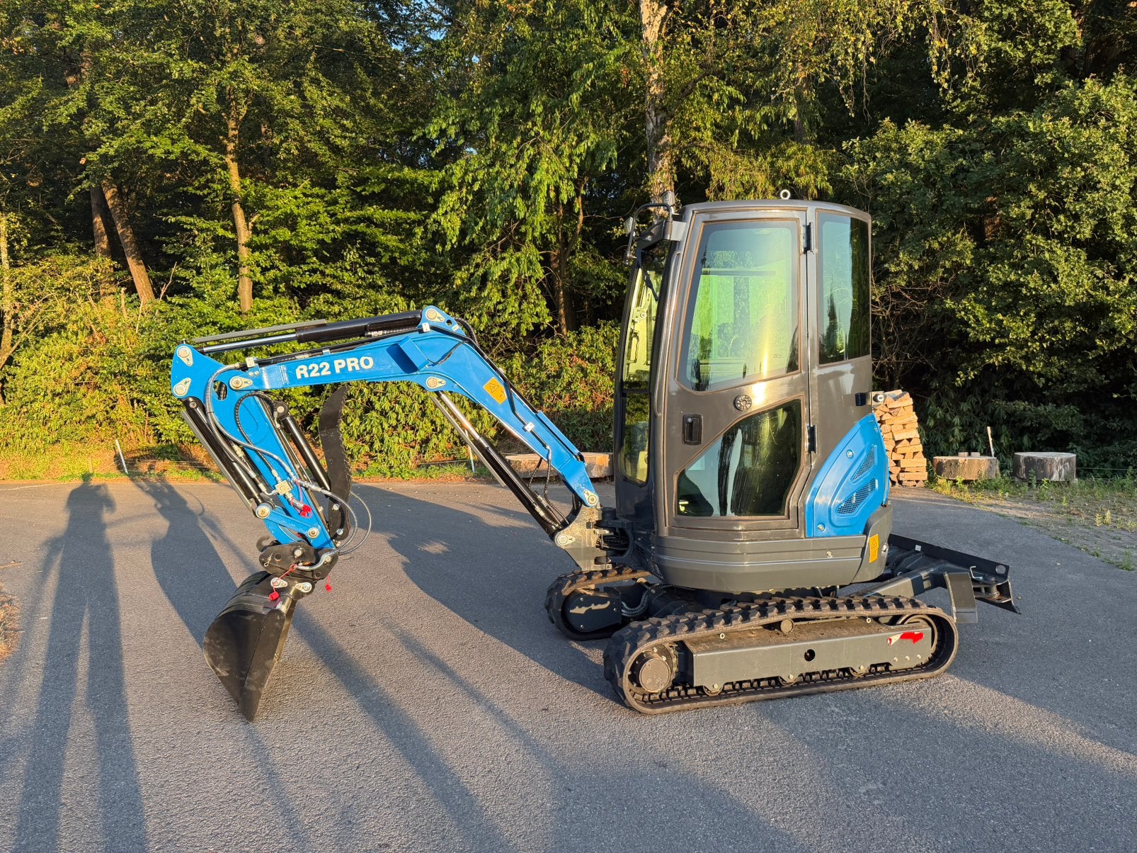 Rippa R22 Pro graafmachine minigraver Nieuw Kubota Motor, Ophalen, Graafmachine