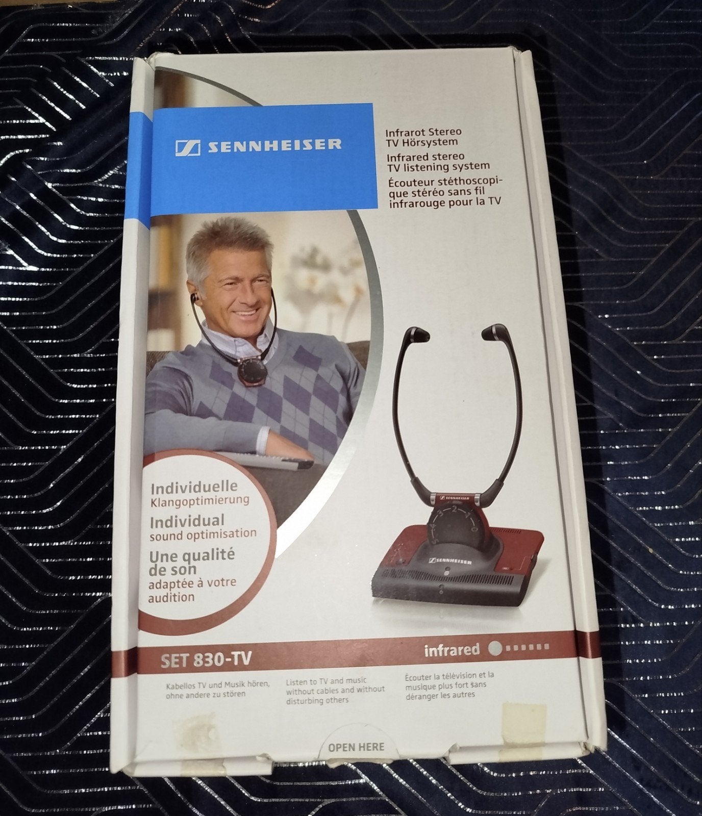 Sennheiser Set 830-TV Draadloos TV Luisterhulp Systeem, Overige typen, Draadloos, Ophalen of Verzenden, Zo goed als nieuw