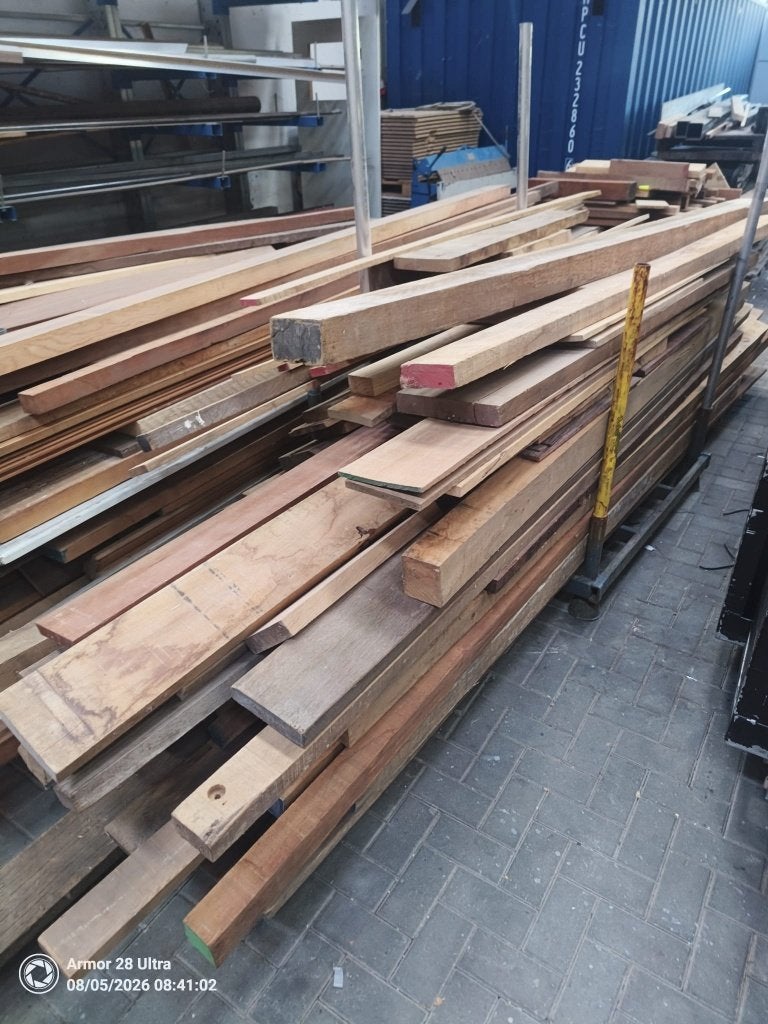Fijn hout/Hardhout:Eiken,Noten,Essen,Esdoorn,Meranti,Merbau, Ophalen, Minder dan 25 mm, Eiken, Nieuw