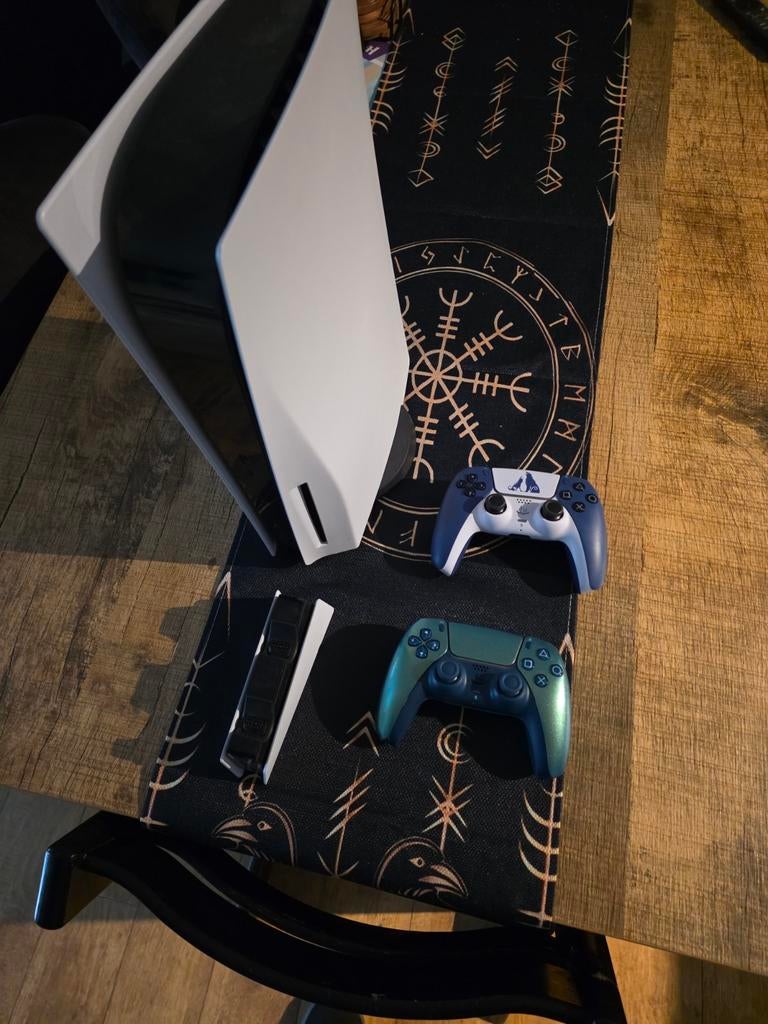 PlayStation 5 Bundel met 2 controllers, Spelcomputers en Games, Spelcomputers | Sony PlayStation 5, Ophalen, Zo goed als nieuw