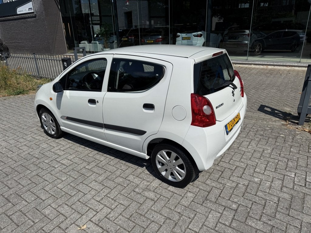 Suzuki Alto 1.0 Celebrat | Airco | Compleet dealeronderhoude, Auto's, Suzuki, Voorwielaandrijving, Euro 5, Stof, Gebruikt