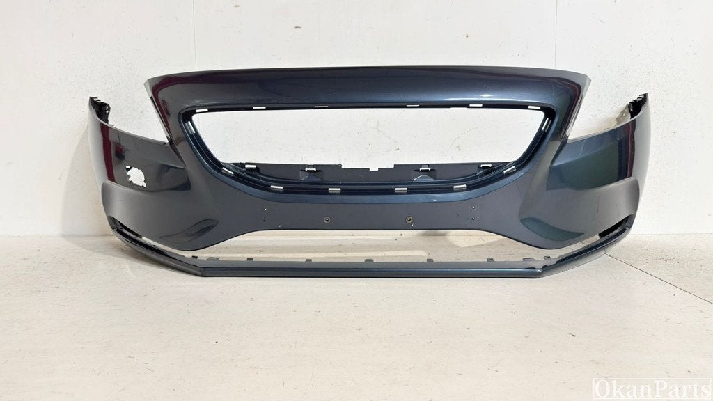 Volvo V40 voorbumper 31283732, Auto-onderdelen, Carrosserie en Plaatwerk, Info@fabrikant.eu, Ophalen of Verzenden, Bumper, Fabrikant BV