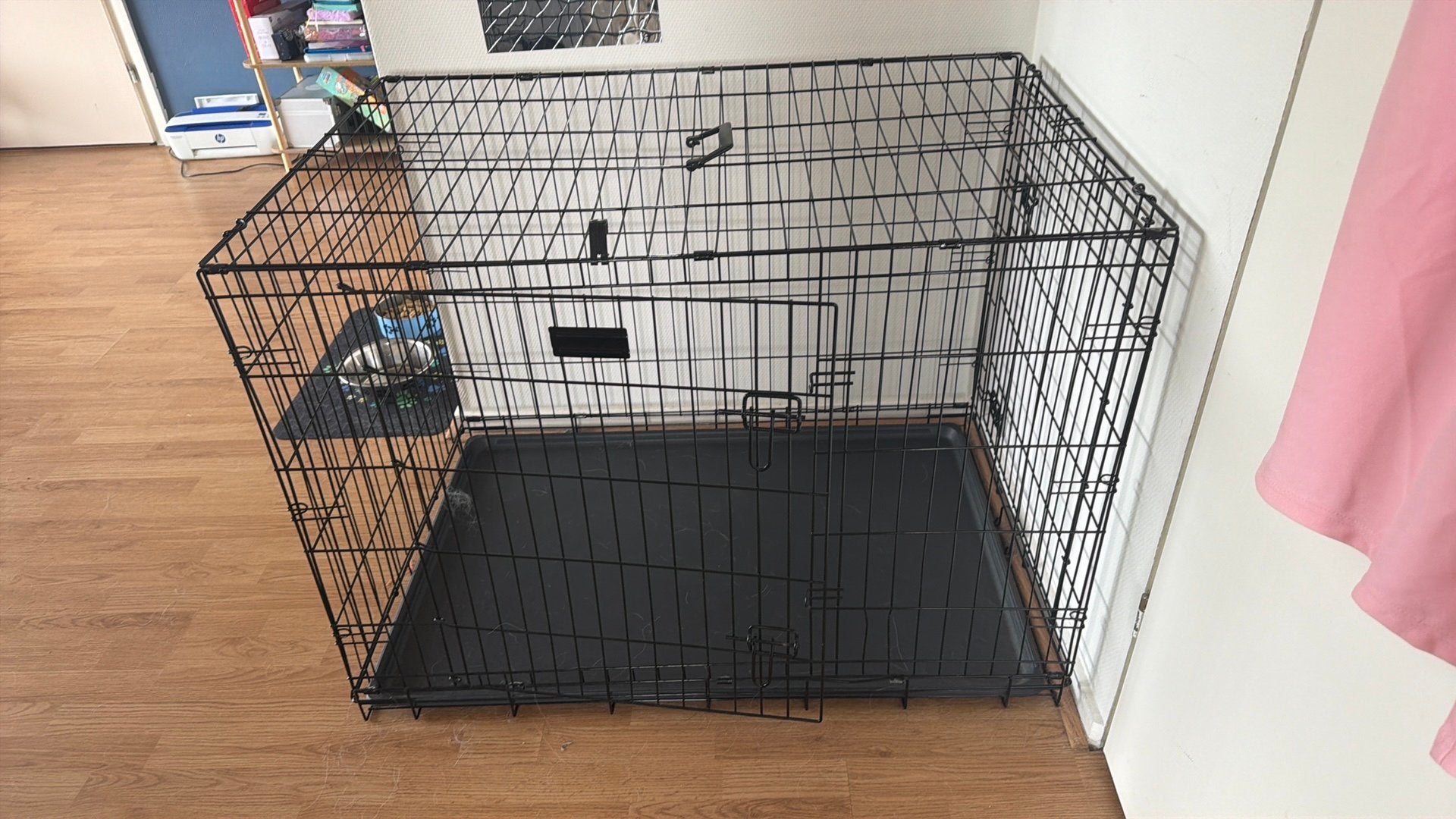 Honden bench, Ophalen, 65 tot 100 cm, Hondenhok, Zo goed als nieuw