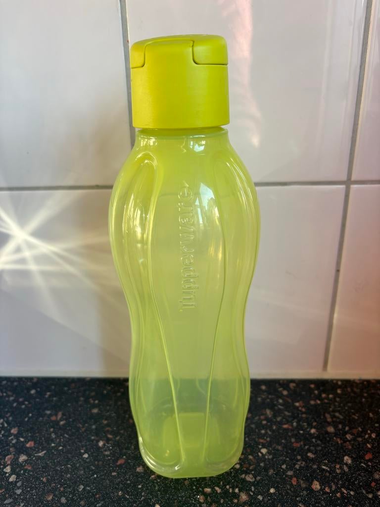 Tupperware EcoFles 750ml - Lichtgroen, Ophalen of Verzenden, Gebruikt, Groen, Beker of Kan