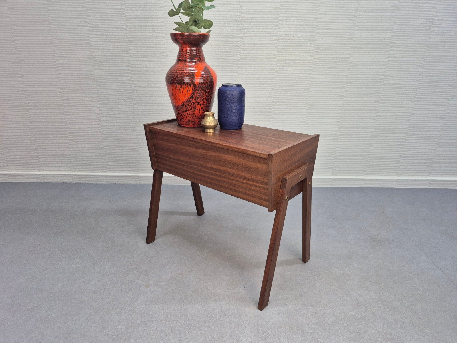 Vintage teak hout naaigaren/fornituren tafeltje/kastje., Ophalen of Verzenden, ., ., .