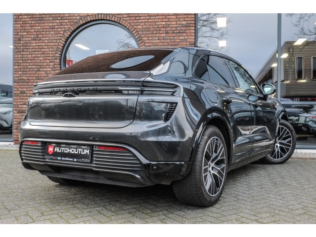 Porsche Macan Turbo 100 kWh | SOH 99% | Pano | 360 Camera, Auto's, 0 cilinders, Gebruikt, 591 km, Vierwielaandrijving