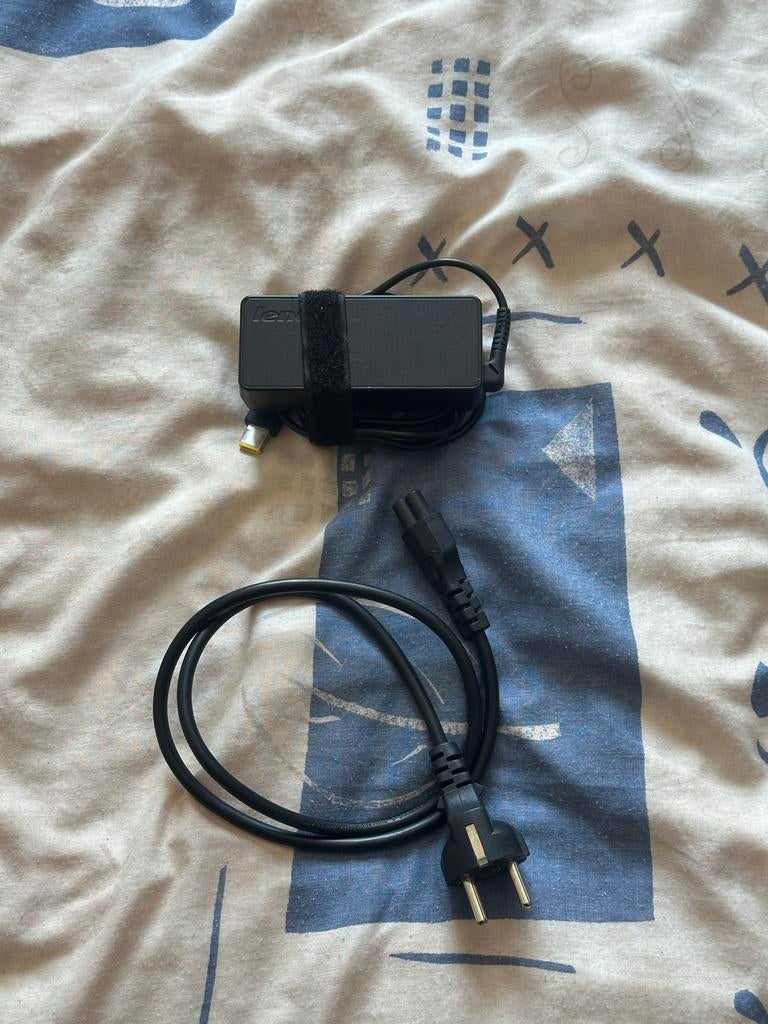 Lenovo laptop oplader 65w 20v, Ophalen of Verzenden, Zo goed als nieuw