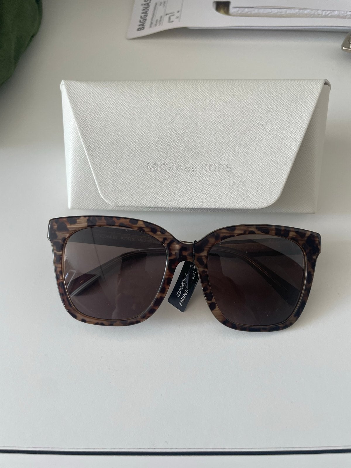 Michael Kors Zonnebril bruin - MK 2163 San Marino, Overige merken, Zonnebril, Bruin, Nieuw