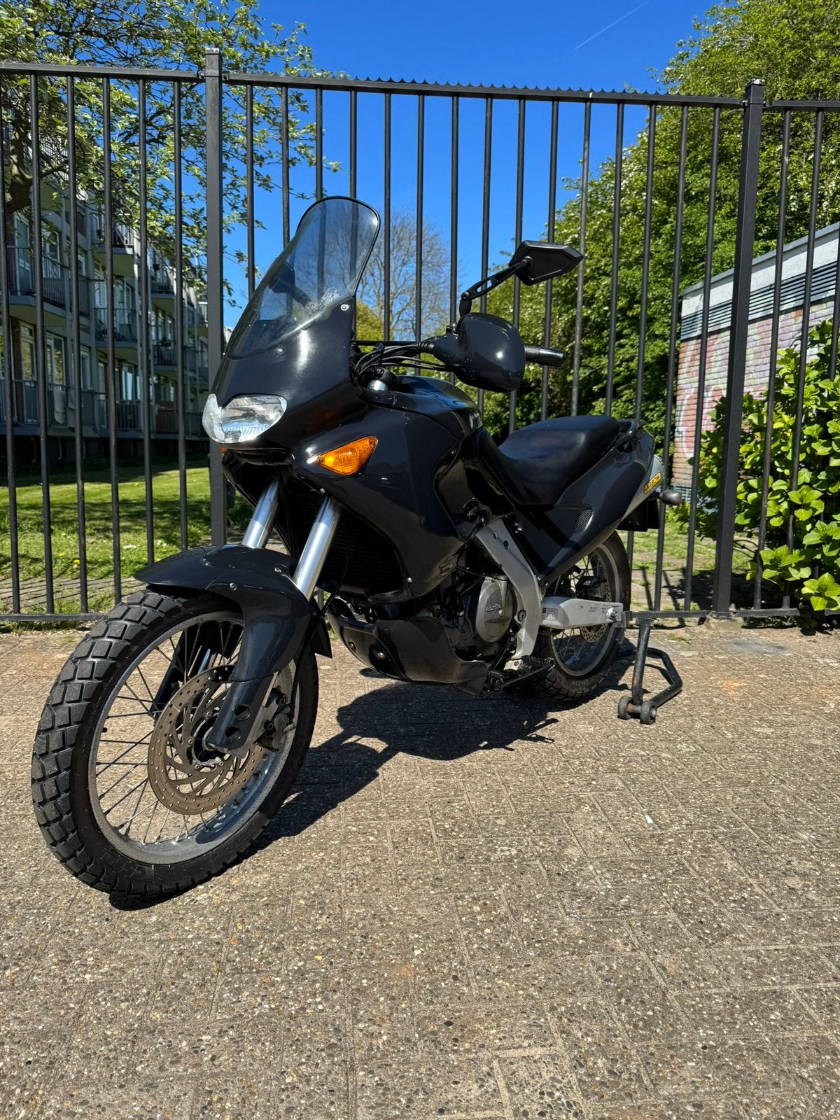 Aprilia Pegaso 650 A2 Rijbewijs GESCHIKT | Groot onderhoud |, Motoren, Occasion, Particulier, Minimaal motorrijbewijs A2, 1 cilinder