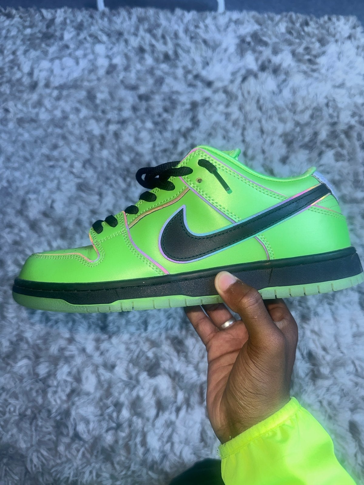 Nike SB Dunk Low Powerpuff Girls Buttercup, Ophalen of Verzenden, Zo goed als nieuw, Sneakers of Gympen