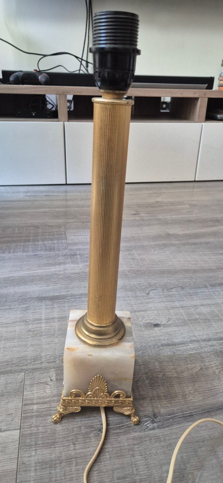 Vintage tafellamp met luxe stijl en marmeren voet, Ophalen