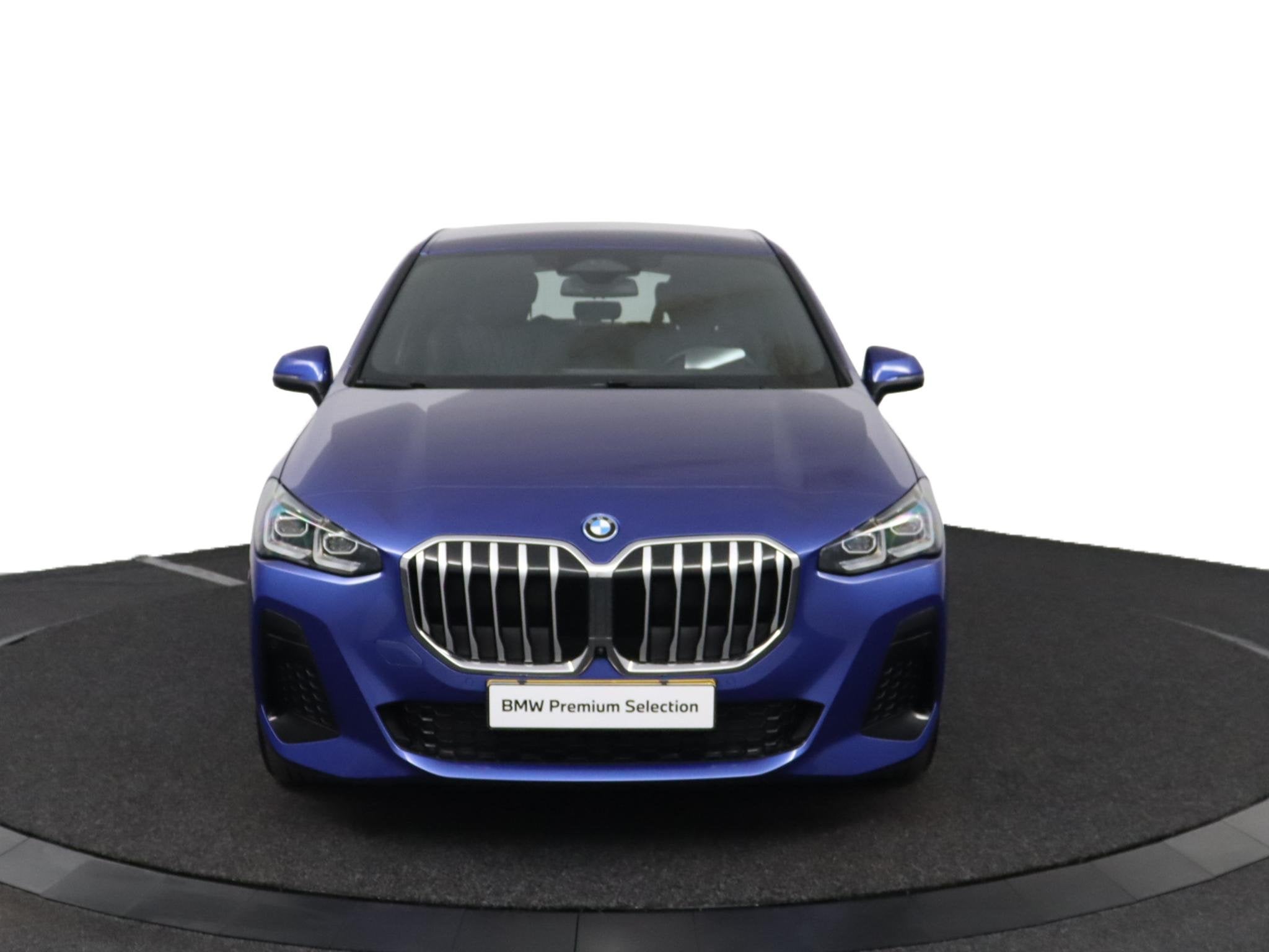 BMW 2-serie Active Tourer 230e xDrive | SOH 97% | M Sportpak, Auto's, Gebruikt, 1820 kg, Bedrijf, Vierwielaandrijving
