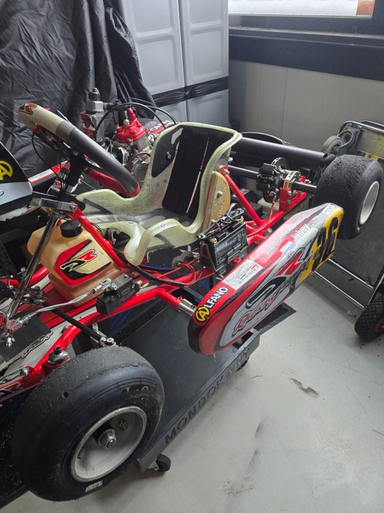 Dr racing kart met rotax mini max blok, Sport en Fitness, Karting, Ophalen of Verzenden