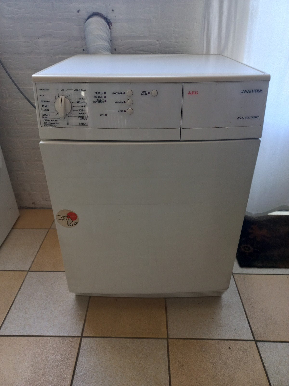AEG Lavatherm wasdroger met luchtslang, Ophalen, 6 tot 8 kg, Gebruikt, Luchtafvoer
