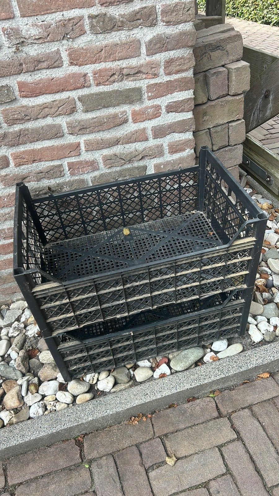 2 zwarte opbergkratten, Ophalen of Verzenden, Zo goed als nieuw