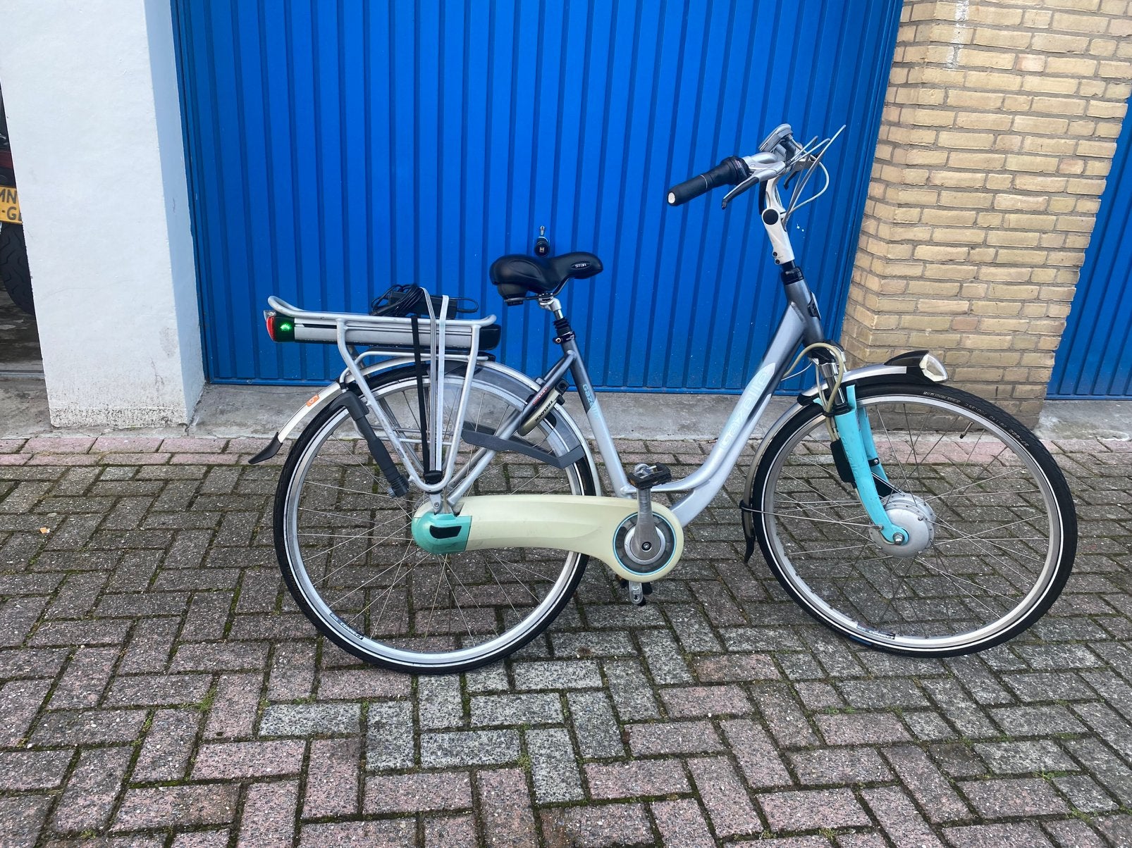 Gazelle elektrische damesfiets 28inch in zeer nette staat, Ophalen, Zo goed als nieuw, Gazelle, Versnellingen