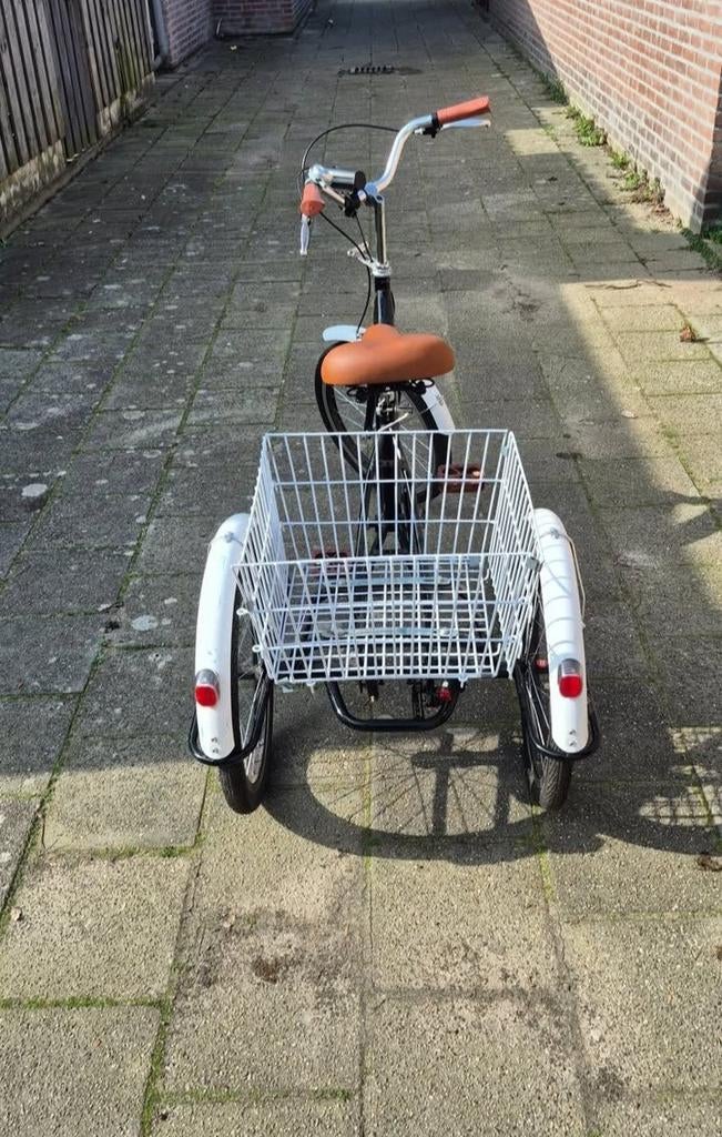 Goede driewieler met nieuwe remmen en mand, Ophalen of Verzenden, Gebruikt