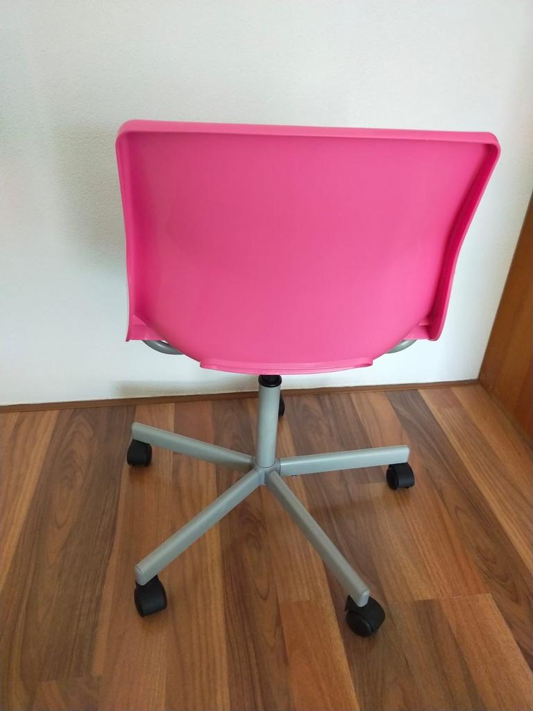 Roze Bureaustoel van IKEA, Ophalen of Verzenden, Zo goed als nieuw, Roze, Gaming bureaustoel
