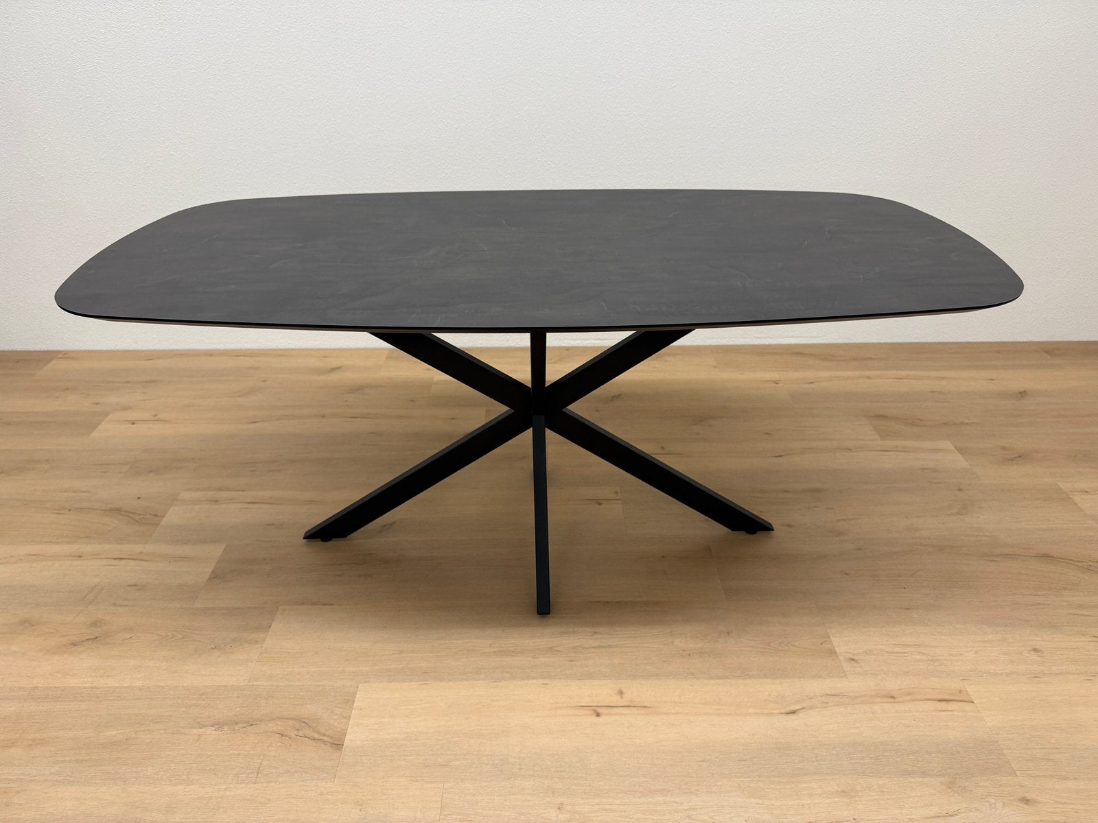 Deens ovale eettafel 180x90 - Marmer HPL - Direct Leverbaar