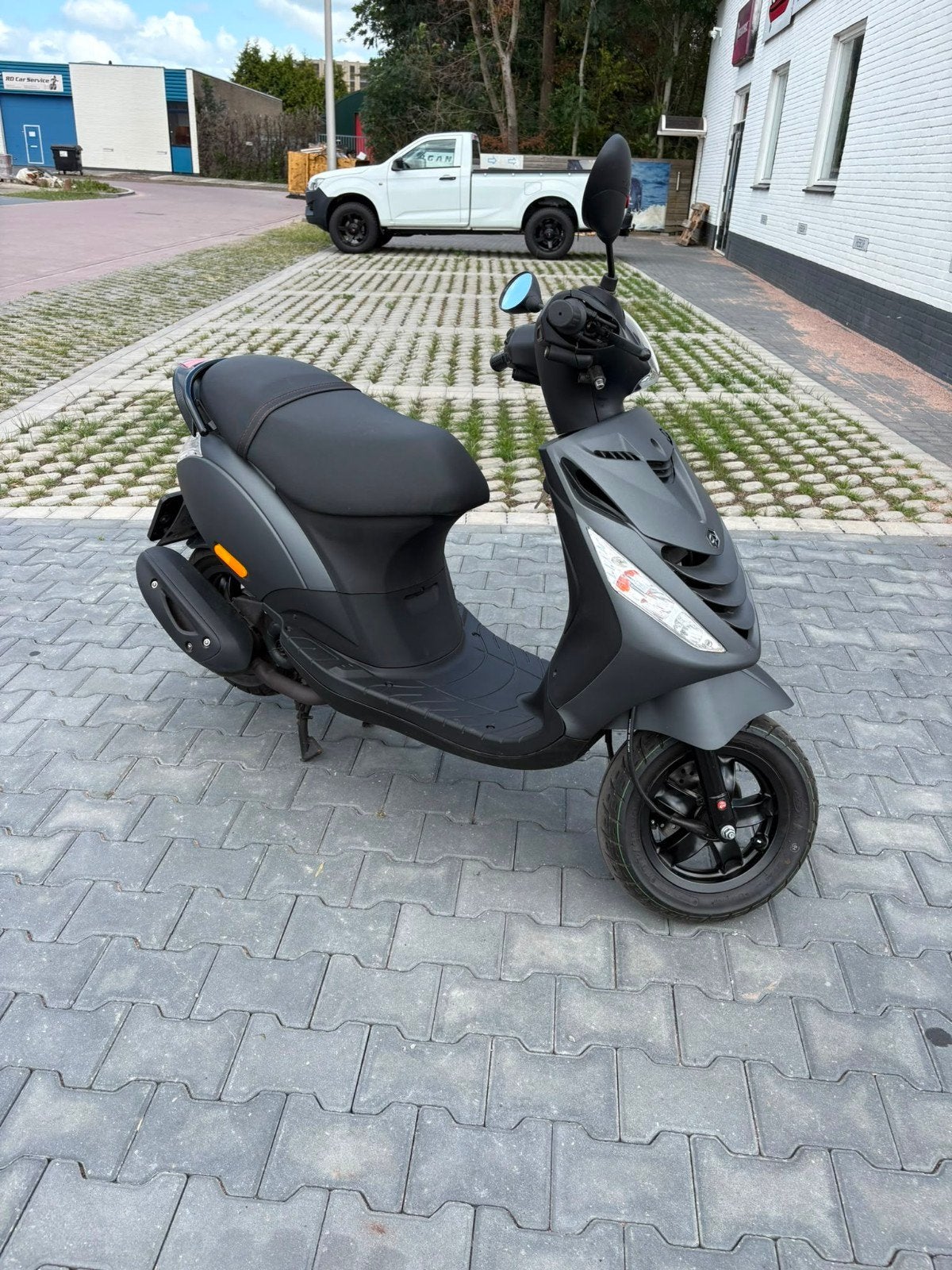 Piaggio Zip, Ophalen of Verzenden, Zo goed als nieuw, Benzine, Zip