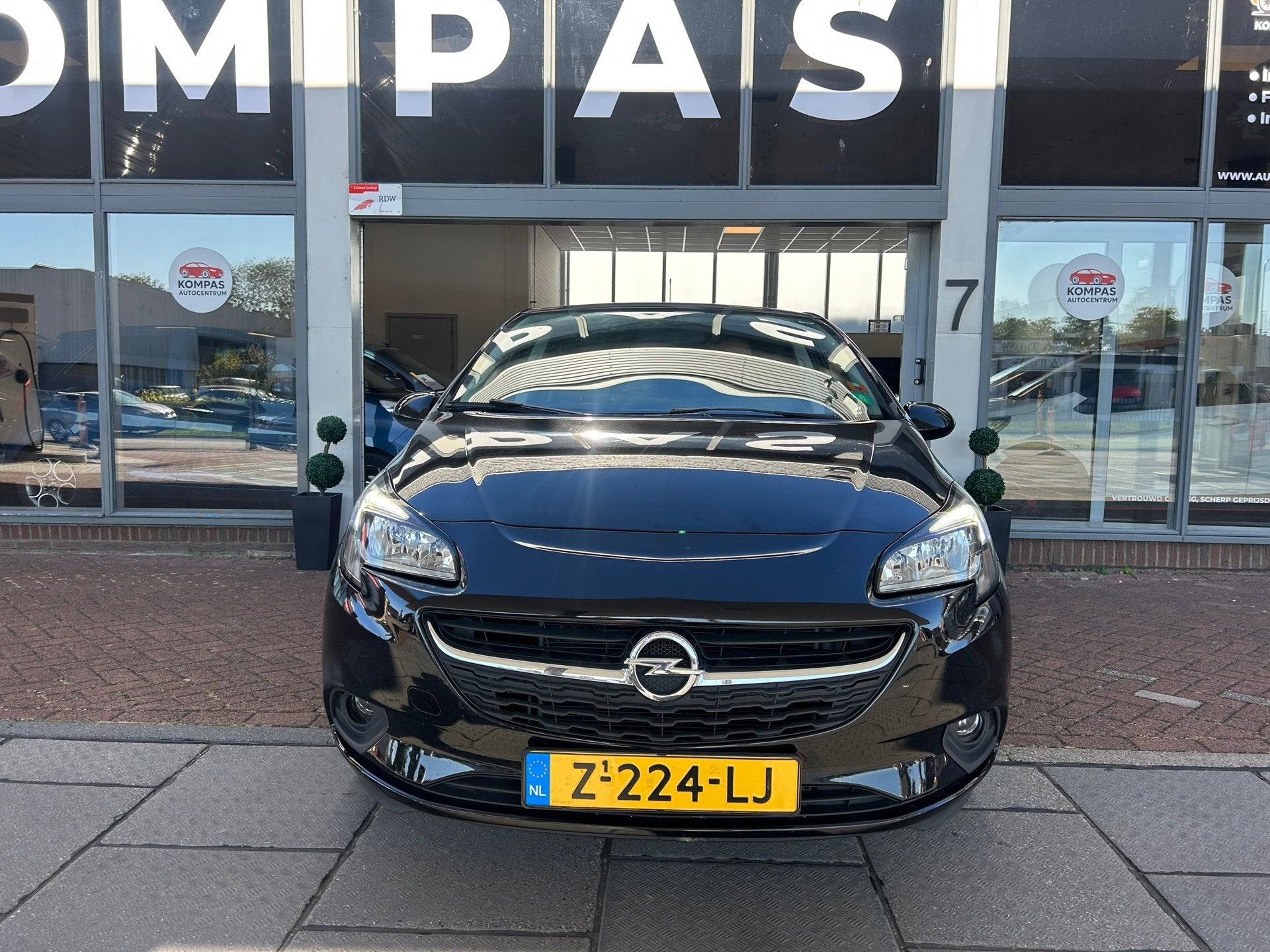 Foto 3 van Opel Corsa 1.2 Black Edition |Apple Carplay|Airco|1EIG|Cruis