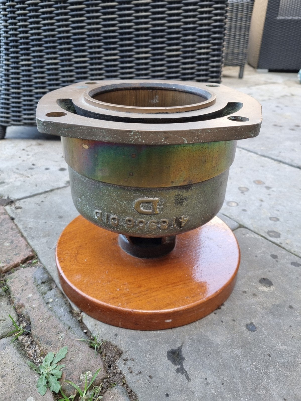 Zuiger scheepsmotor, Ophalen