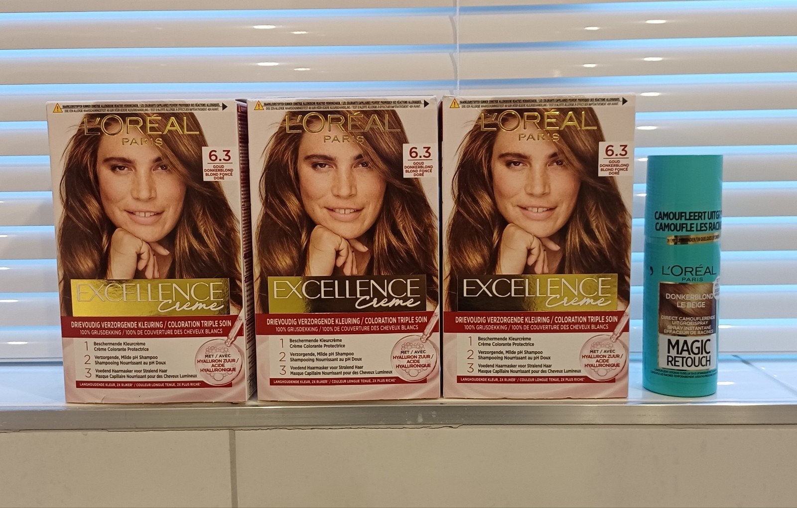 L'Oréal Exc. Crème 6.3 Goud d.blond 3x -  Magic retouch 1x, Sieraden, Tassen en Uiterlijk, Ophalen of Verzenden, Nieuw, Haarverzorger of -hersteller