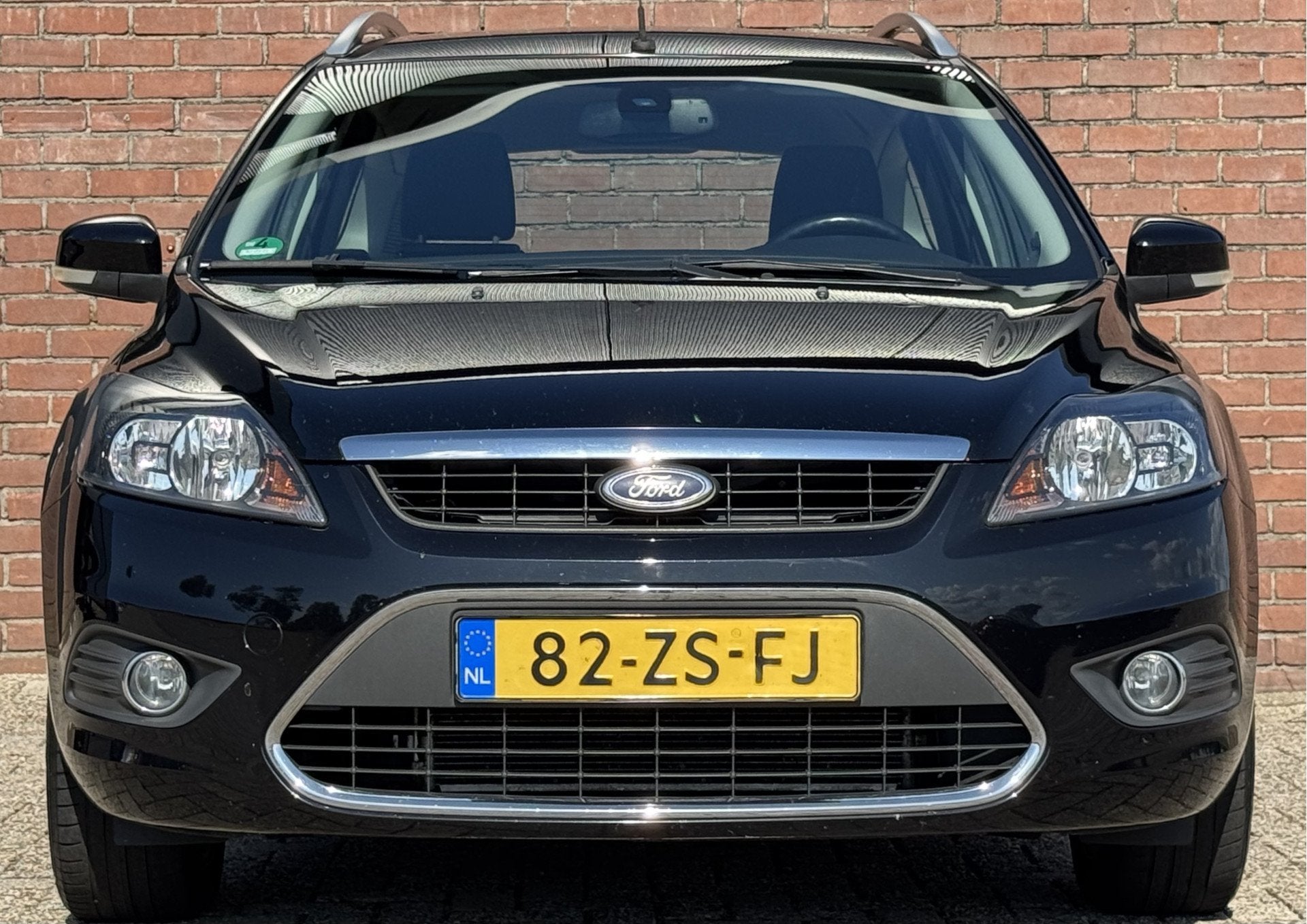 Ford Focus Wagon 1.6 TITANIUM | NL-AUTO! | NAVI! | TREKHAAK!, Auto's, 1596 cc, Gebruikt, Zwart, 4 cilinders