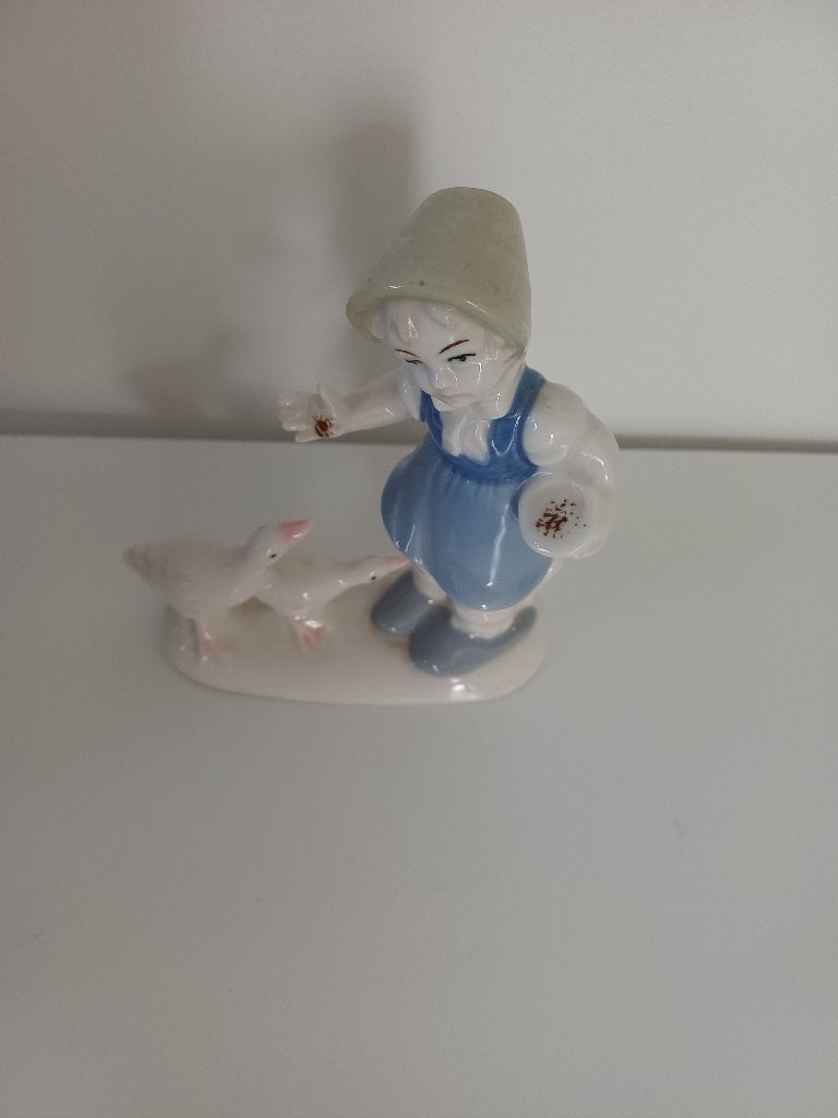 Lippelsdorf porseleinen beeldje Vintage GDR, Ophalen of Verzenden, Zo goed als nieuw, Dier