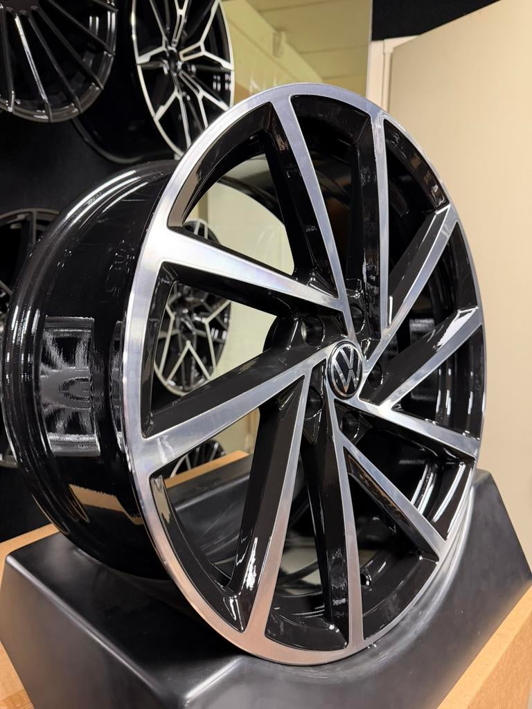 18 inch velgen voor Volkswagen Spielberg 5x112 GTI Golf 7 8, 18 inch, Velg(en), Nieuw, Ophalen of Verzenden