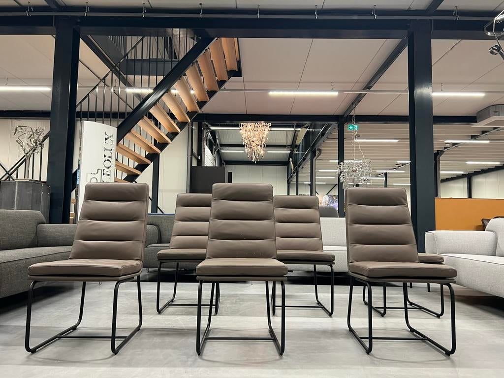 6 Nieuw Gelderland 7854 Eetkamerstoel Taupe leer Stoel, Huis en Inrichting, Stoelen, KFF, Overige kleuren, Nieuw, Leer